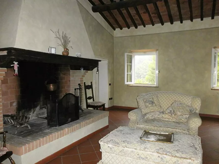 Immagine 19 di Rustico / casale in vendita  a Chianni