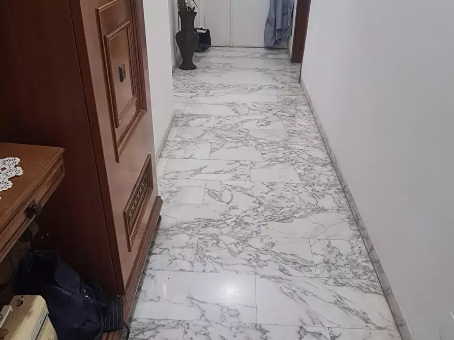 Immagine 16 di Appartamento in vendita  a Livorno