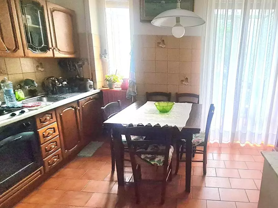 Immagine 11 di Appartamento in vendita  a Livorno