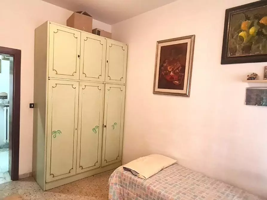 Immagine 21 di Appartamento in vendita  a Livorno