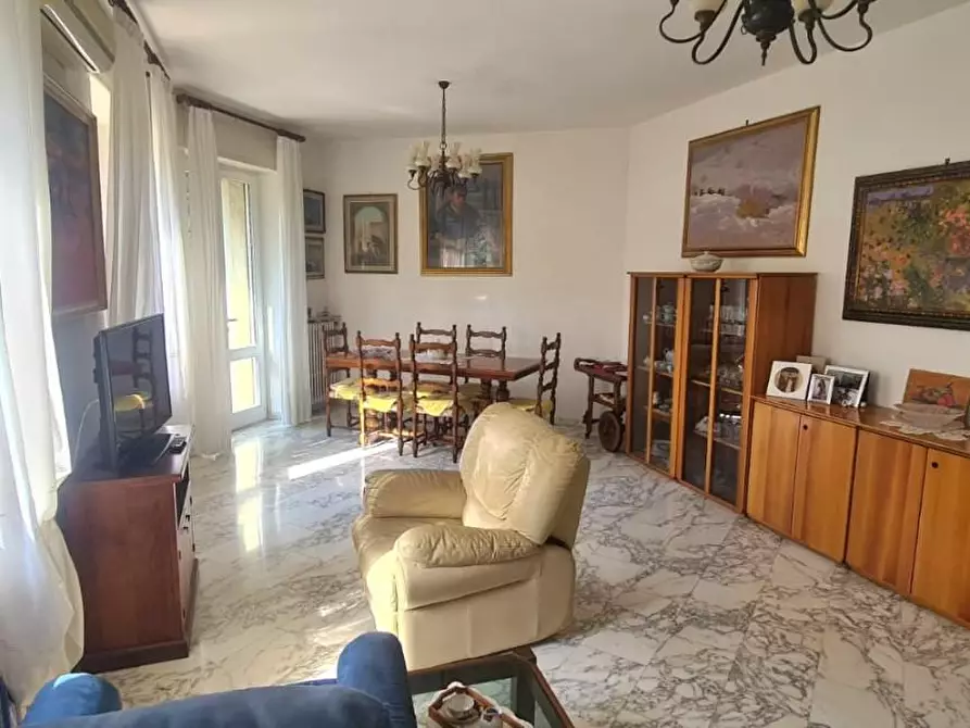 Immagine 5 di Appartamento in vendita  a Livorno