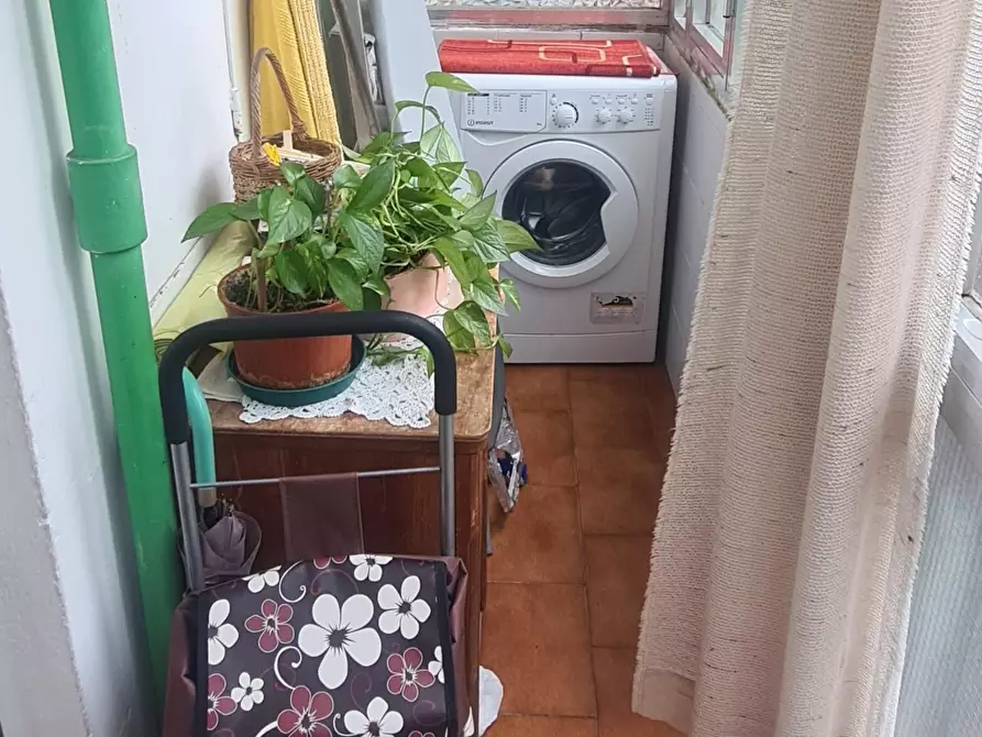 Immagine 14 di Appartamento in vendita  a Livorno