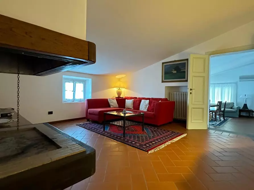 Immagine 38 di Immobile di prestigio in vendita  a Capannori