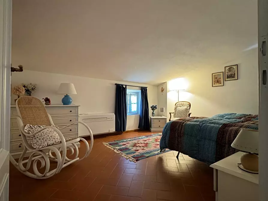 Immagine 5 di Immobile di prestigio in vendita  a Capannori