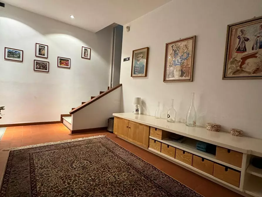 Immagine 57 di Immobile di prestigio in vendita  a Capannori