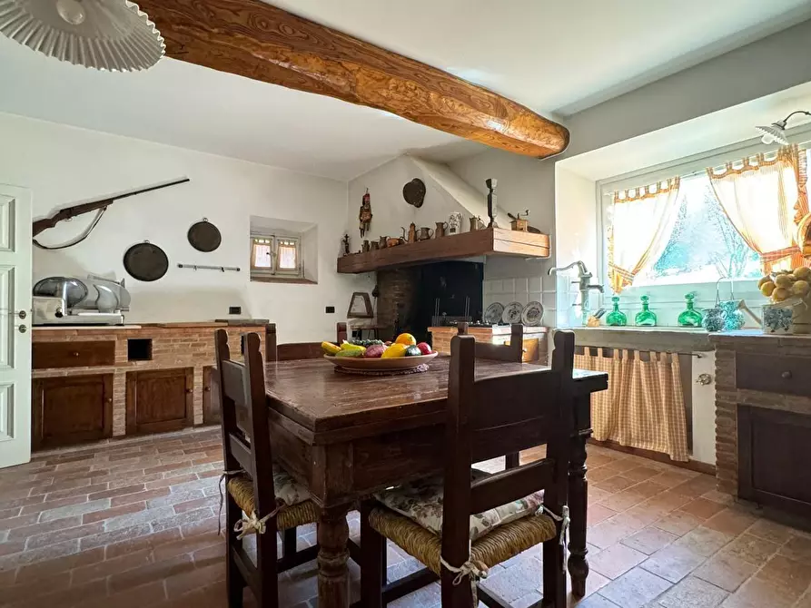 Immagine 56 di Immobile di prestigio in vendita  a Capannori