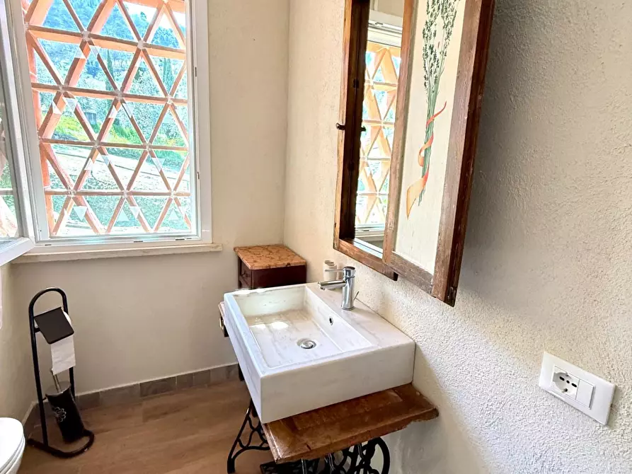 Immagine 28 di Villa in vendita  a Chianni