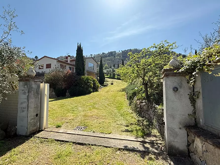 Immagine 3 di Villa in vendita  a Chianni