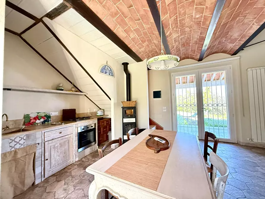 Immagine 14 di Villa in vendita  a Chianni