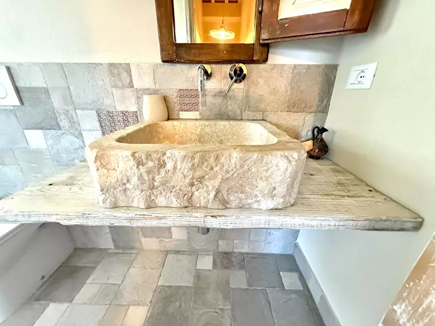 Immagine 19 di Villa in vendita  a Chianni