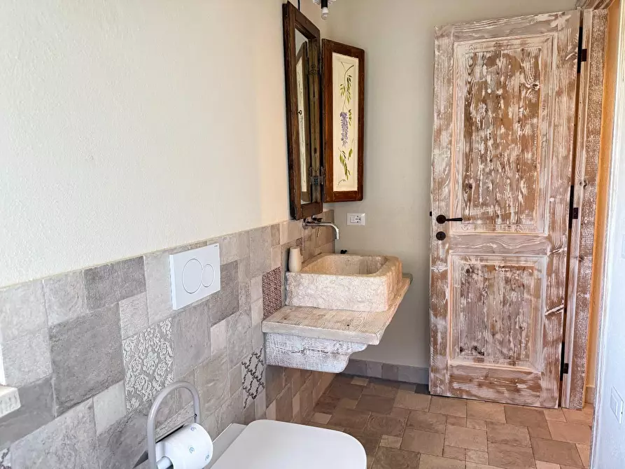 Immagine 21 di Villa in vendita  a Chianni