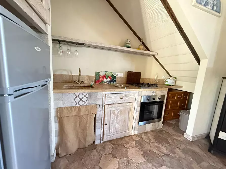 Immagine 13 di Villa in vendita  a Chianni