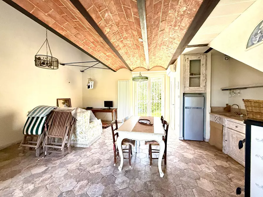 Immagine 15 di Villa in vendita  a Chianni