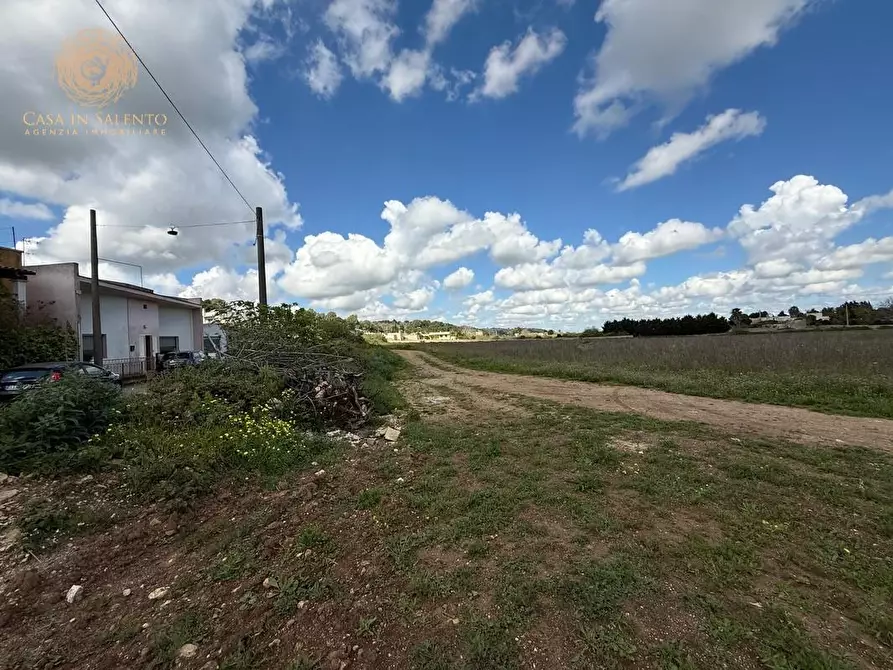 Immagine 5 di Terreno residenziale in vendita  a Alessano