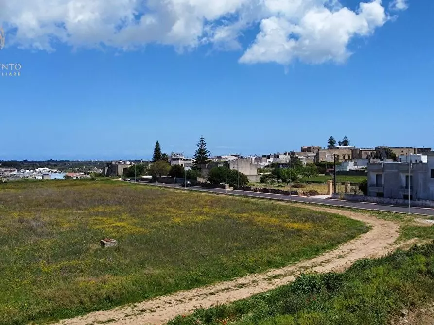 Immagine 18 di Terreno residenziale in vendita  a Alessano