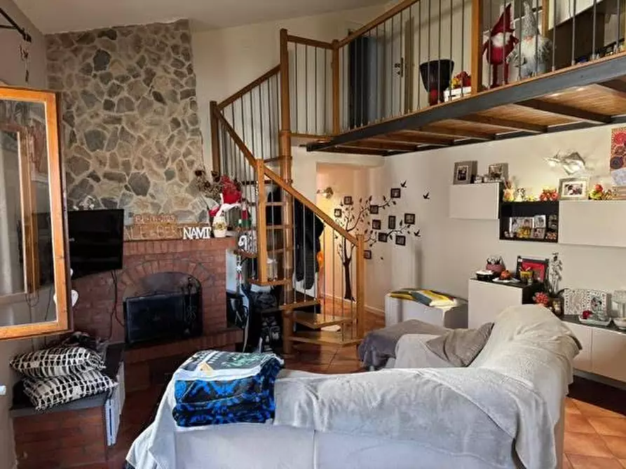 Immagine 3 di Appartamento in vendita  a Calci