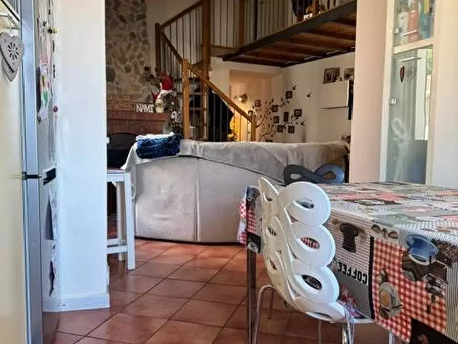 Immagine 19 di Appartamento in vendita  a Calci