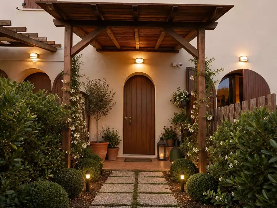 Immagine 3 di Casa semindipendente in vendita  a Piombino
