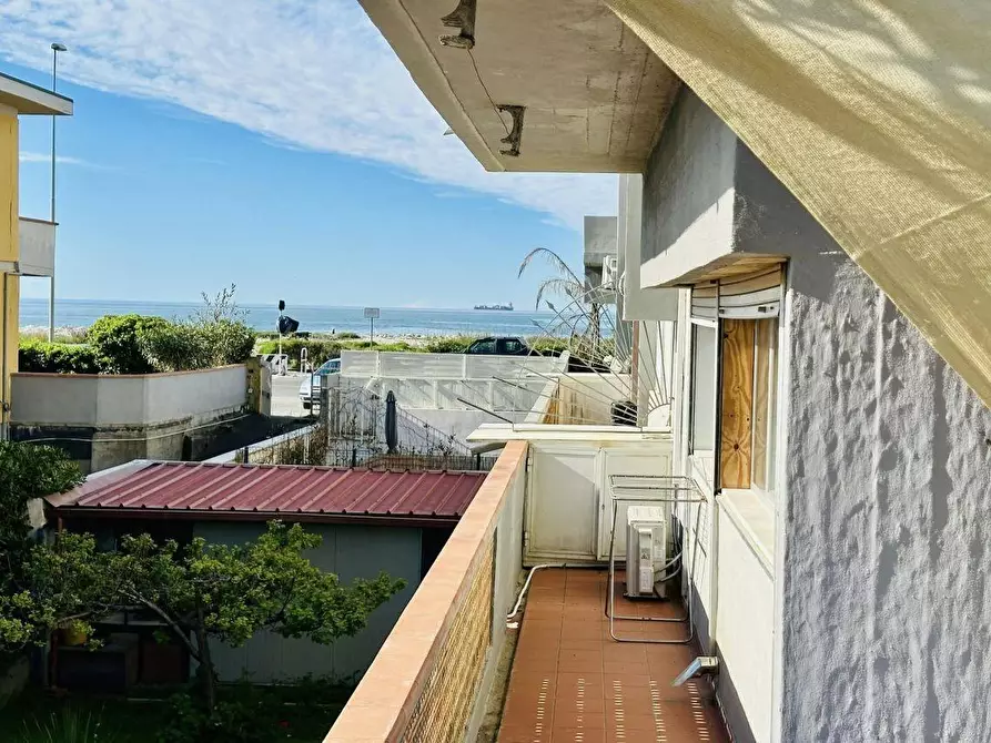 Immagine 8 di Appartamento in vendita  a Carrara