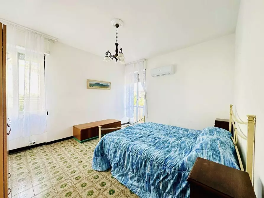 Immagine 16 di Appartamento in vendita  a Carrara