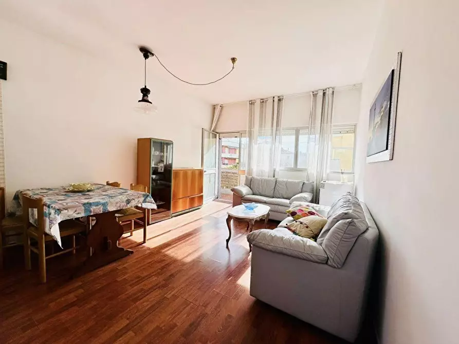 Immagine 5 di Appartamento in vendita  a Carrara