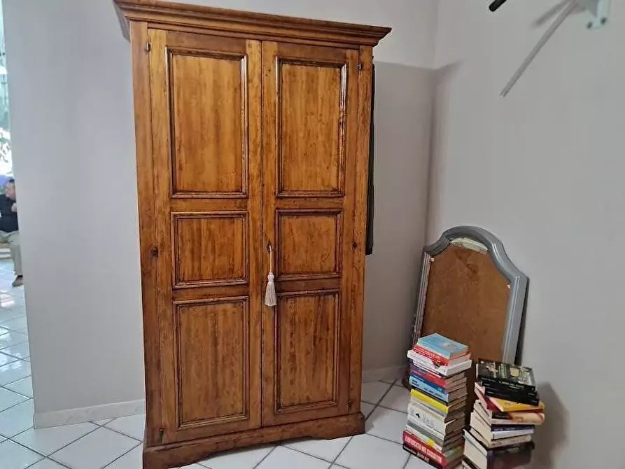 Immagine 3 di Appartamento in vendita  a Carrara