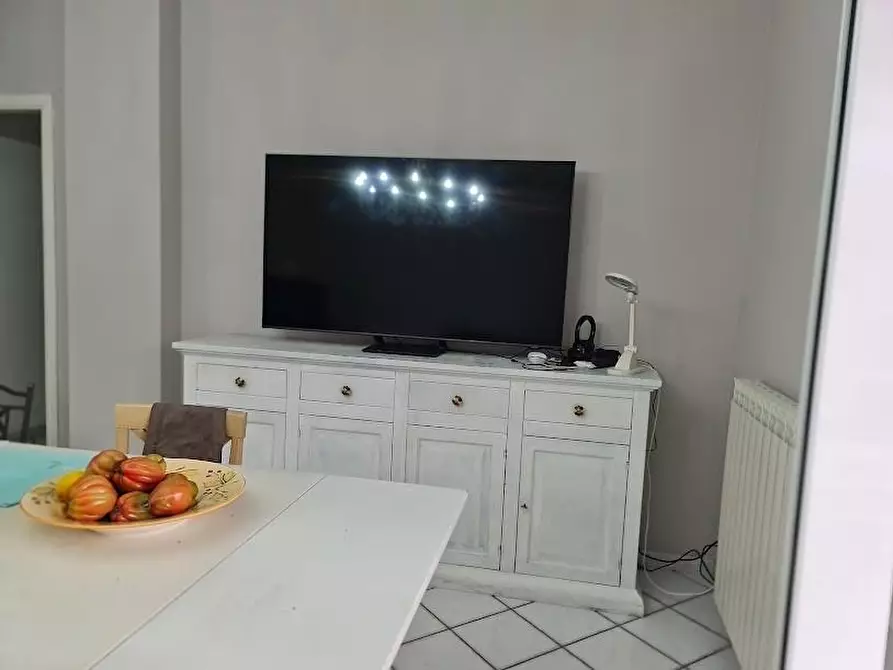 Immagine 7 di Appartamento in vendita  a Carrara