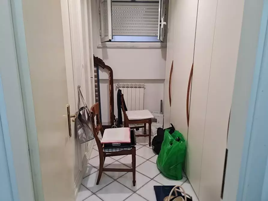 Immagine 16 di Appartamento in vendita  a Carrara