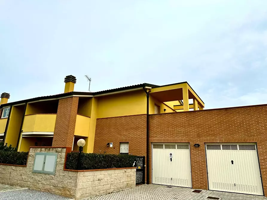 Immagine 14 di Appartamento in vendita  a Campiglia Marittima