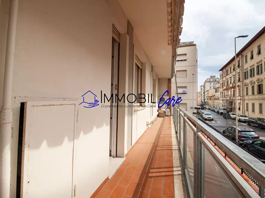 Immagine 9 di Appartamento in vendita  a Livorno
