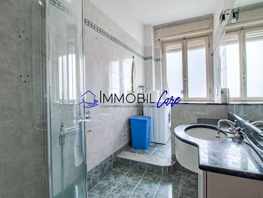 Immagine 19 di Appartamento in vendita  a Livorno