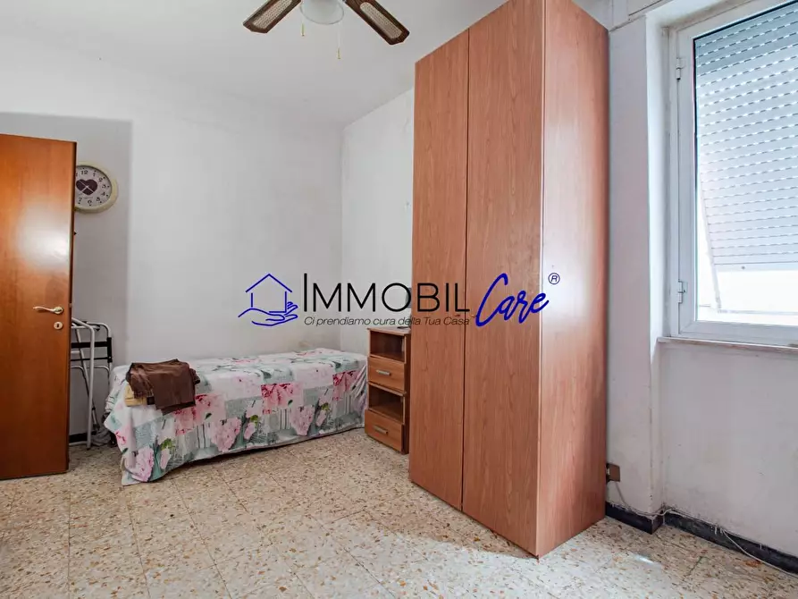 Immagine 17 di Appartamento in vendita  a Livorno