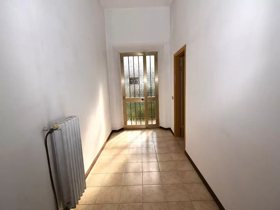 Immagine 3 di Villa in vendita  a San Giuliano Terme