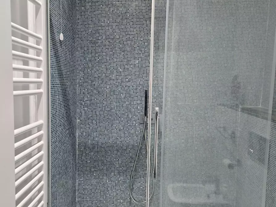 Immagine 16 di Terratetto in vendita  a Carrara