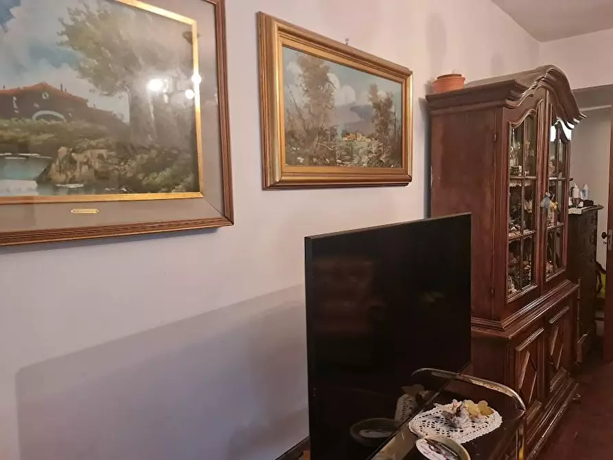 Immagine 10 di Appartamento in vendita  a Carrara