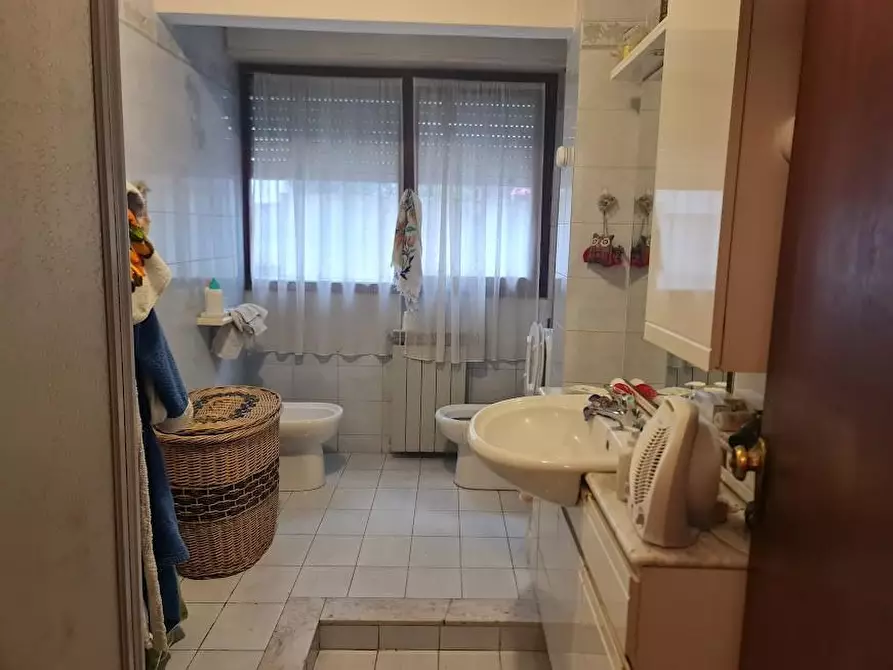 Immagine 21 di Appartamento in vendita  a Carrara