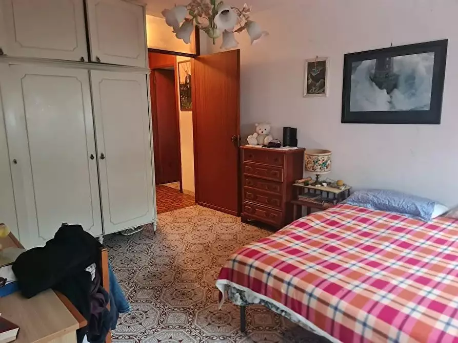 Immagine 18 di Appartamento in vendita  a Carrara