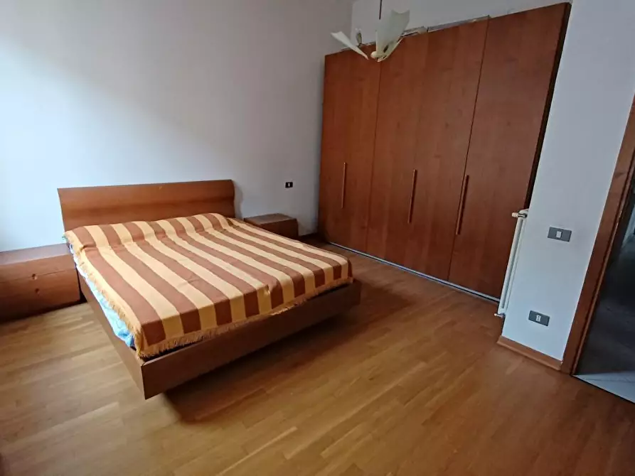 Immagine 14 di Appartamento in vendita  a Colle Di Val D'elsa