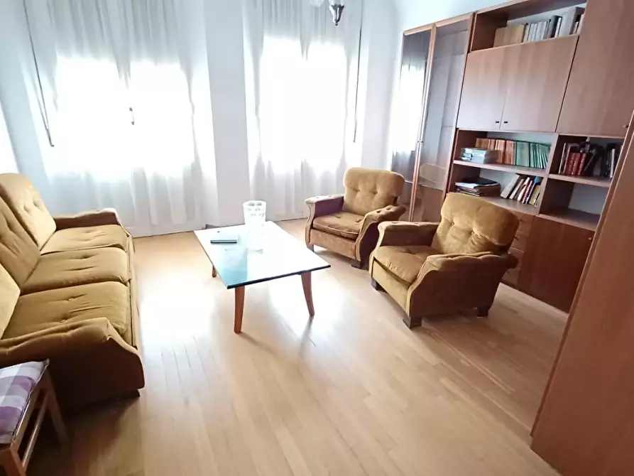 Immagine 8 di Appartamento in vendita  a Colle Di Val D'elsa