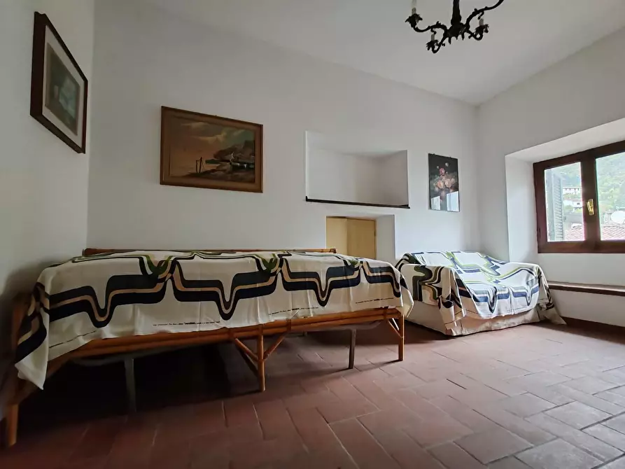 Immagine 7 di Casa bifamiliare in vendita  a Montignoso