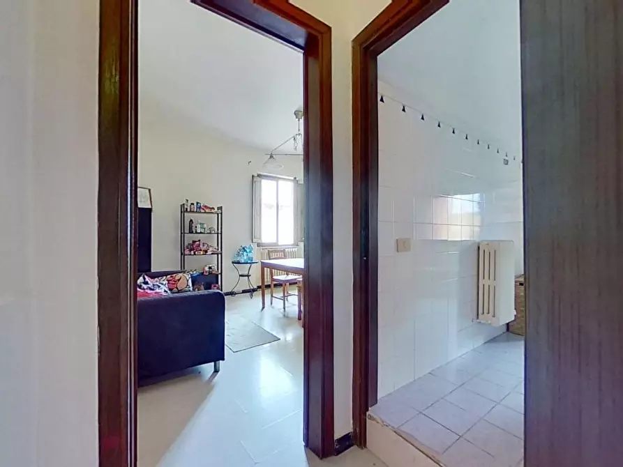 Immagine 4 di Appartamento in vendita  a Pisa