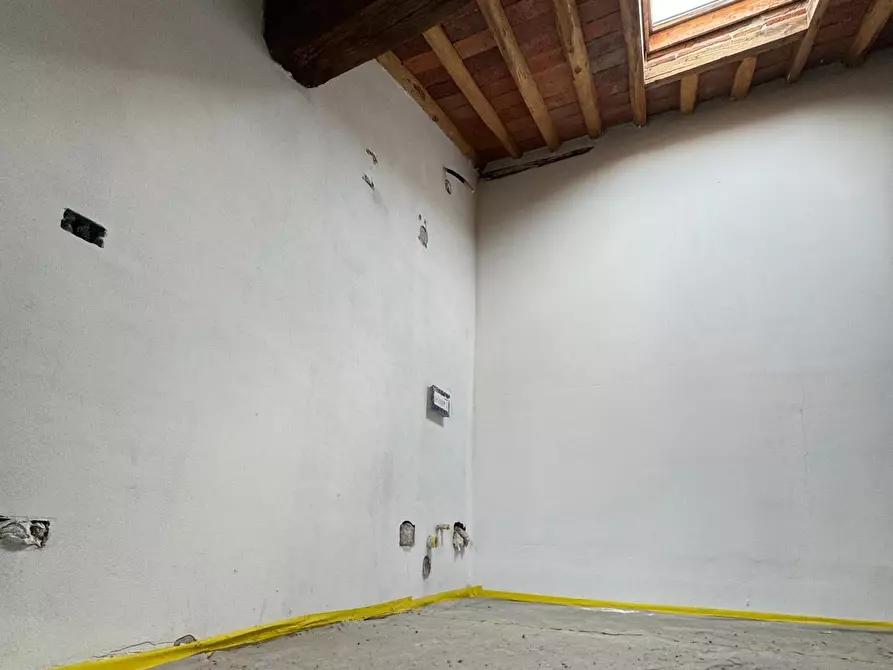 Immagine 7 di Terratetto in vendita  a Lucca