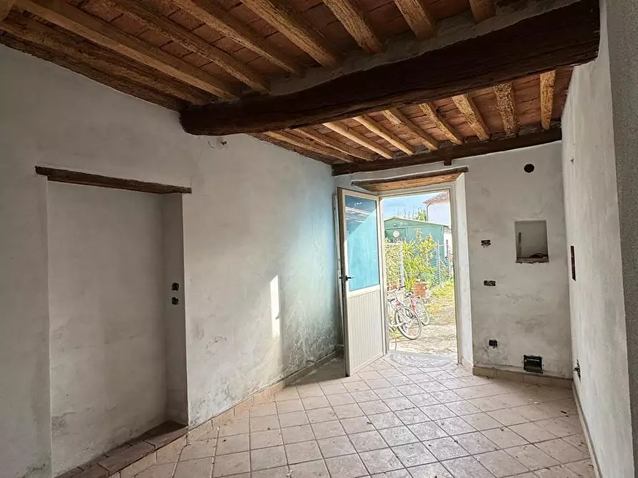 Immagine 15 di Terratetto in vendita  a Lucca