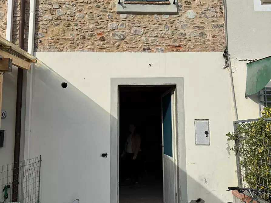 Immagine 23 di Terratetto in vendita  a Lucca