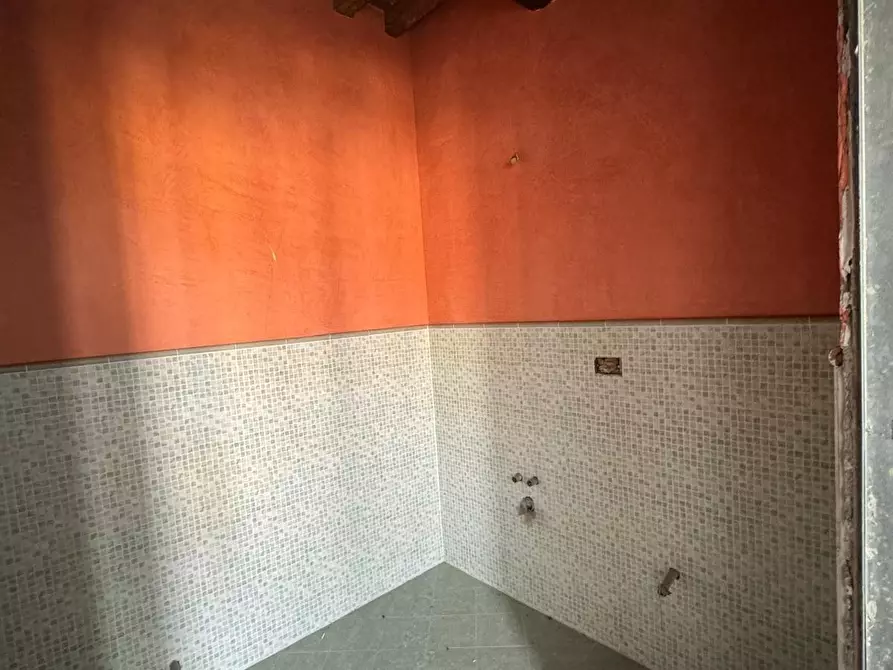 Immagine 14 di Terratetto in vendita  a Lucca