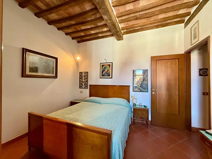 Immagine 31 di Appartamento in vendita  a Chianni