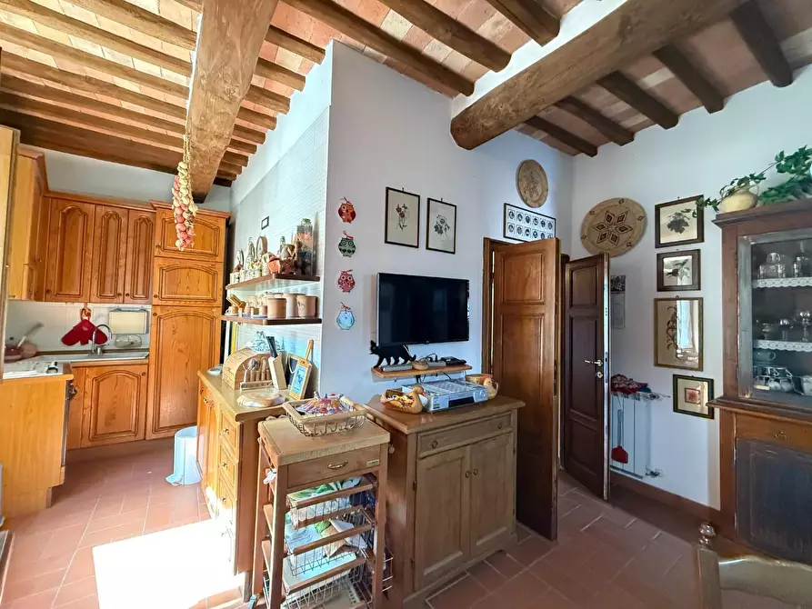 Immagine 18 di Appartamento in vendita  a Chianni