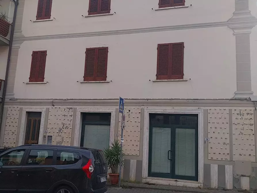 Immagine 1 di Palazzo in vendita  a Santa Croce Sull'arno