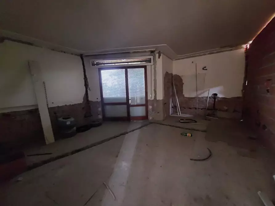 Immagine 6 di Villa in vendita  a Pontedera