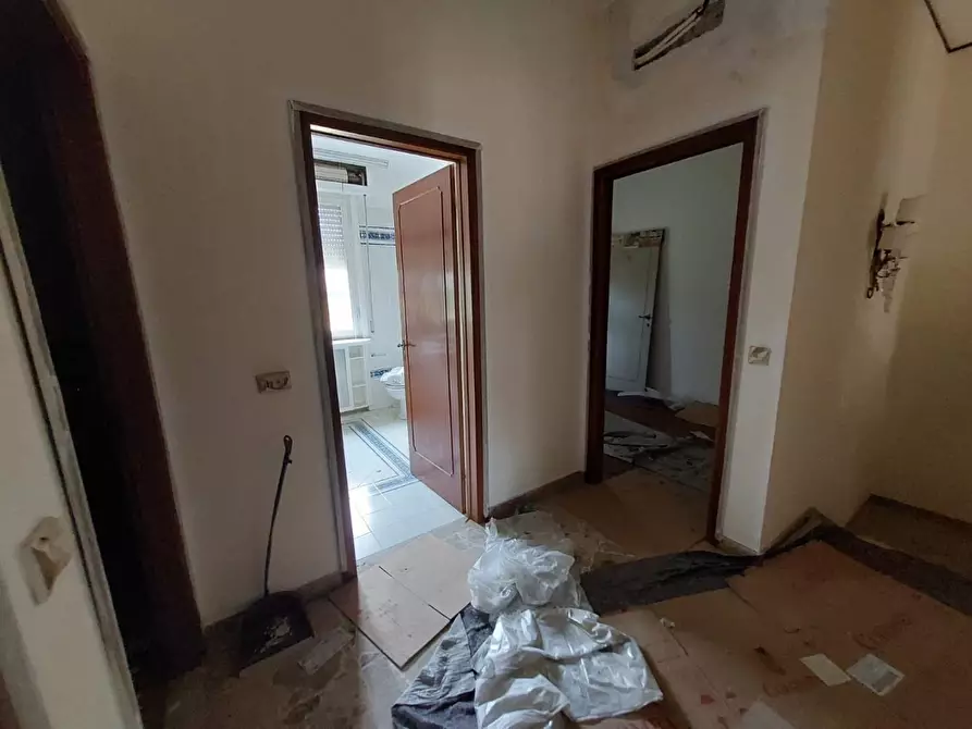 Immagine 8 di Villa in vendita  a Pontedera